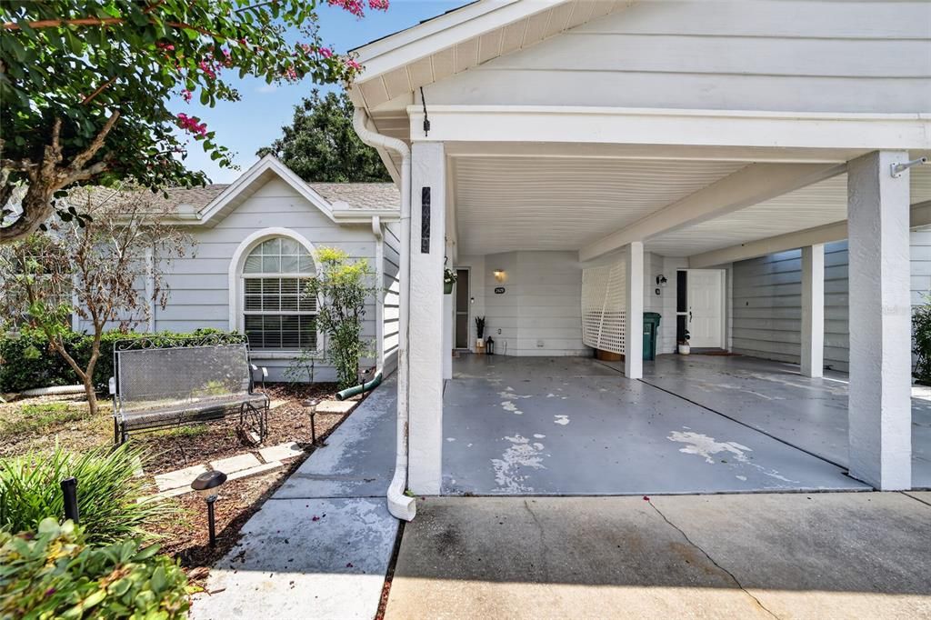 For Sale: $219,000 (2 beds, 2 baths, 1134 Square Feet)