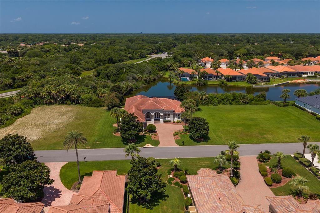 En Venta: $1,399,000 (4 camas, 4 baños, 3648 Pies cuadrados)