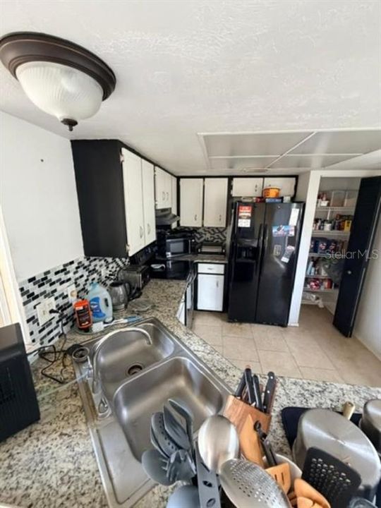 На продажу: $275,000 (3 спален, 2 ванн, 1312 Квадратных фут)