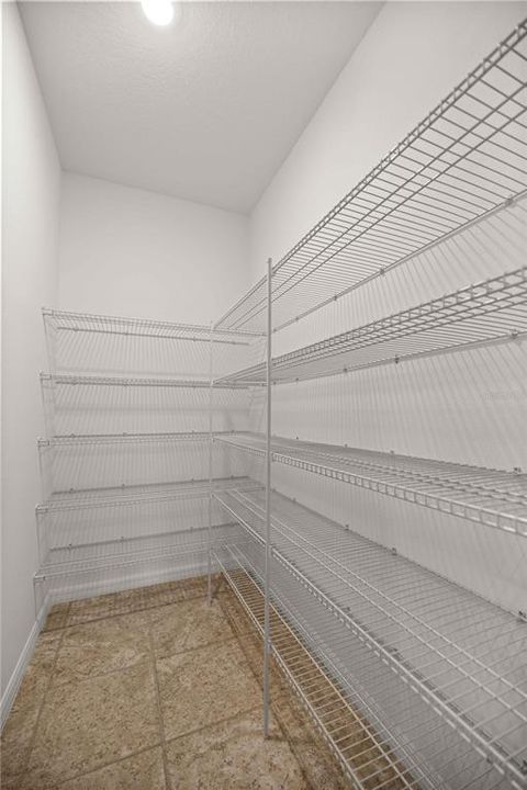 На продажу: $365,000 (3 спален, 2 ванн, 2118 Квадратных фут)