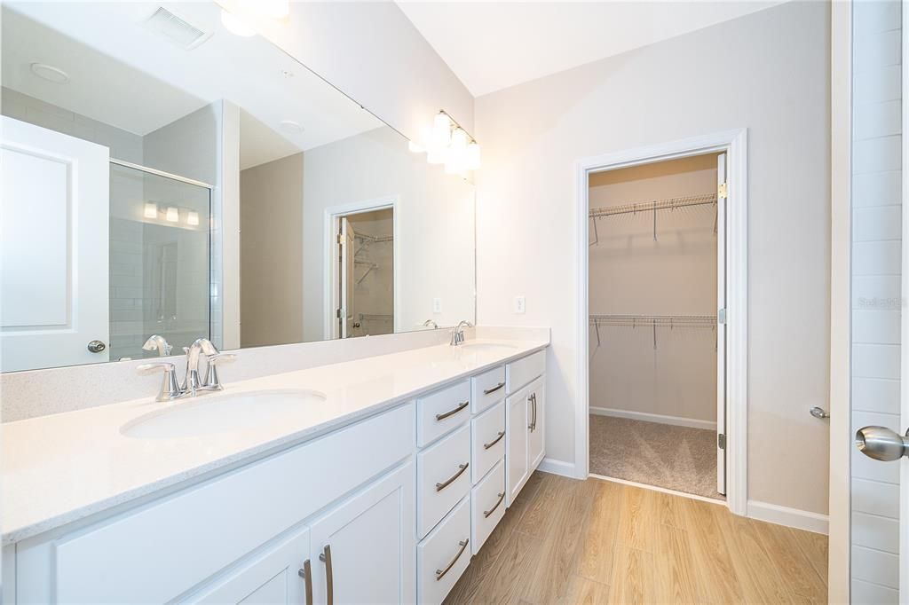 В аренду: $2,400 (3 спален, 2 ванн, 1693 Квадратных фут)