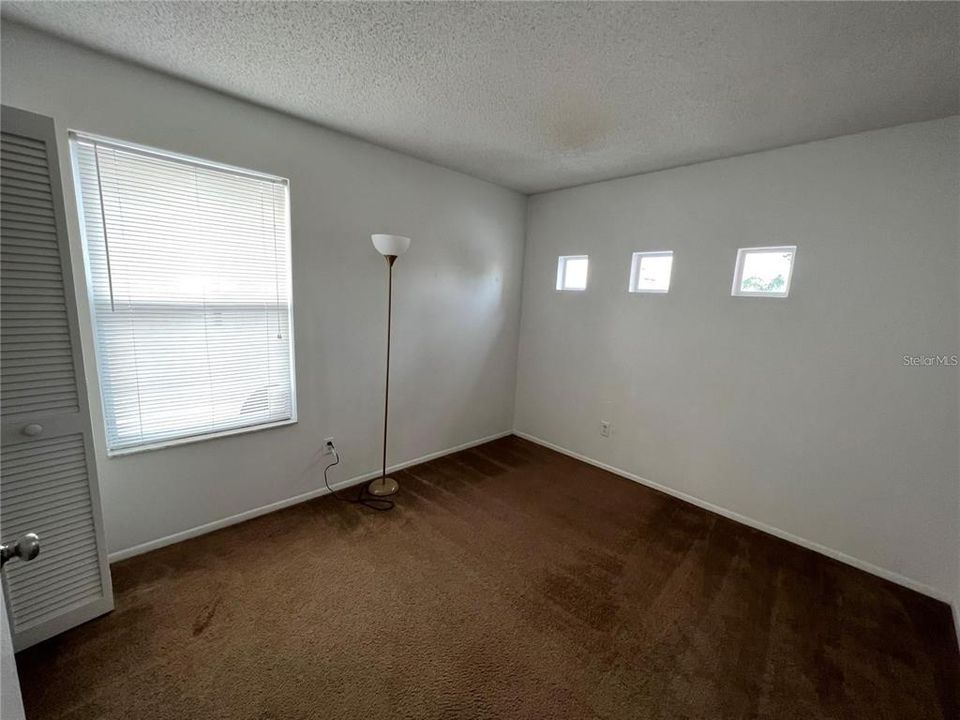 В аренду: $2,500 (4 спален, 2 ванн, 2269 Квадратных фут)
