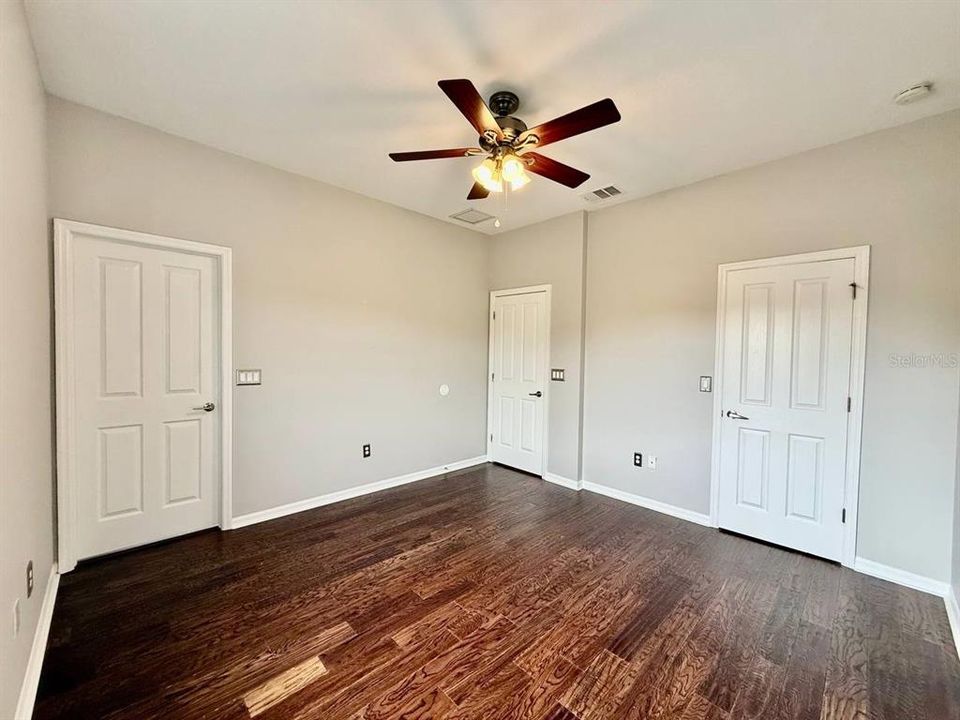 В аренду: $2,600 (3 спален, 2 ванн, 1530 Квадратных фут)