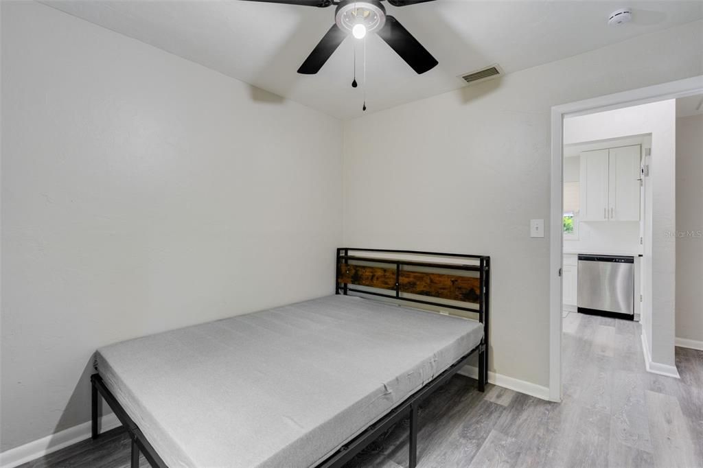 En Venta: $174,500 (2 camas, 1 baños, 874 Pies cuadrados)