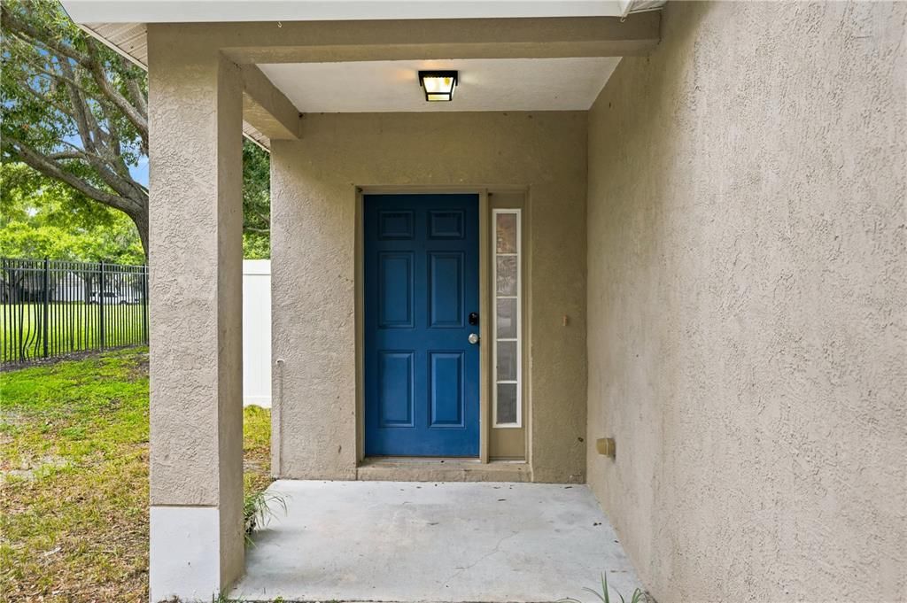 В аренду: $2,390 (4 спален, 2 ванн, 2004 Квадратных фут)