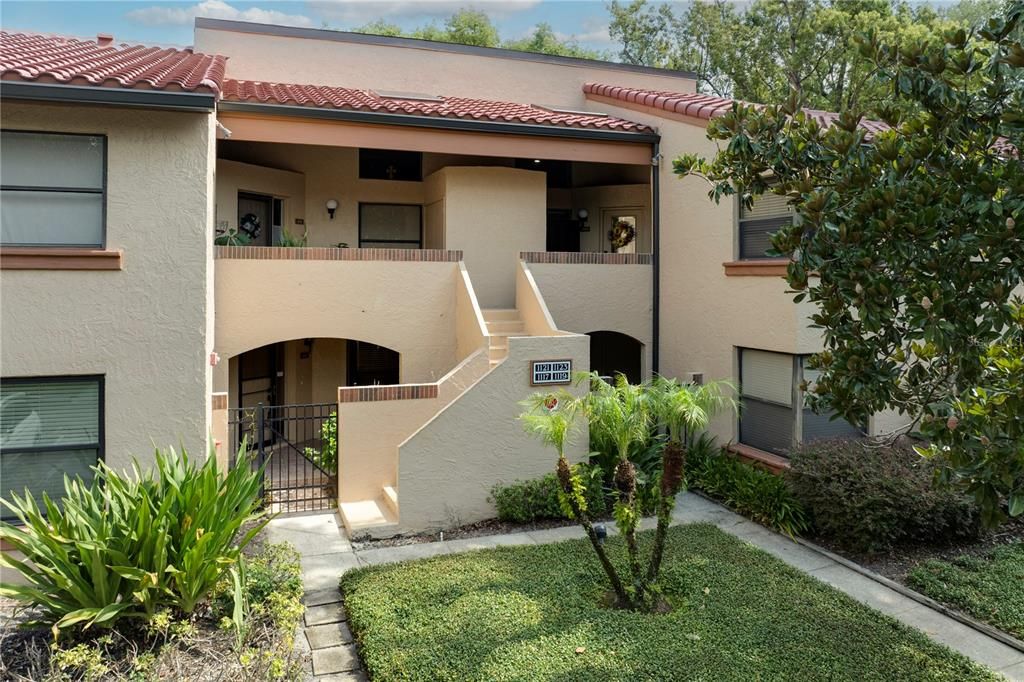 Activo con contrato: $269,000 (2 camas, 2 baños, 1380 Pies cuadrados)