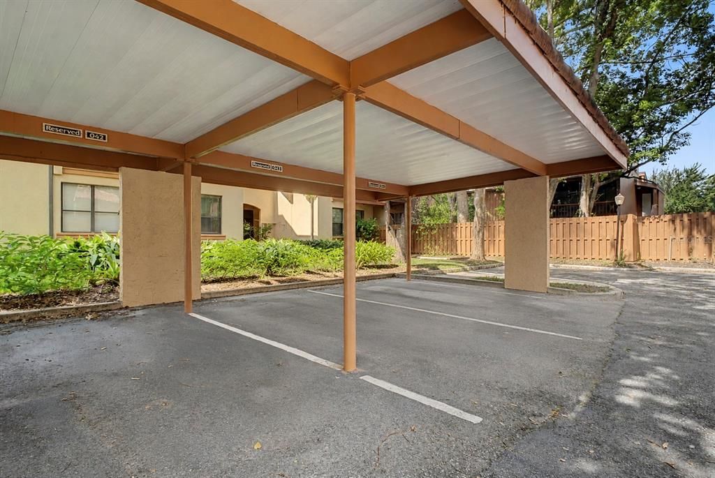 Activo con contrato: $269,000 (2 camas, 2 baños, 1380 Pies cuadrados)
