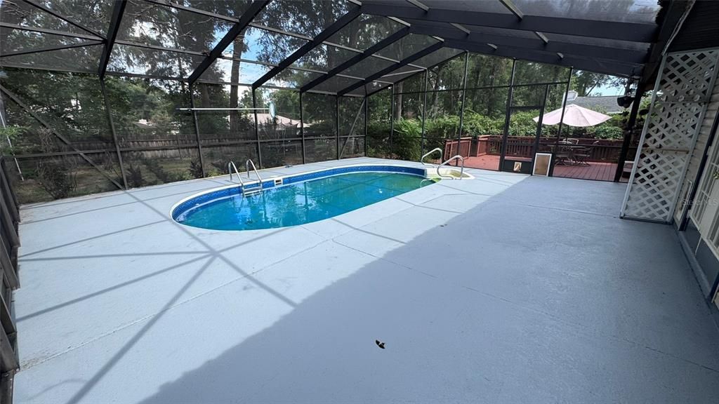 For Sale: $299,900 (3 beds, 2 baths, 1344 Square Feet)