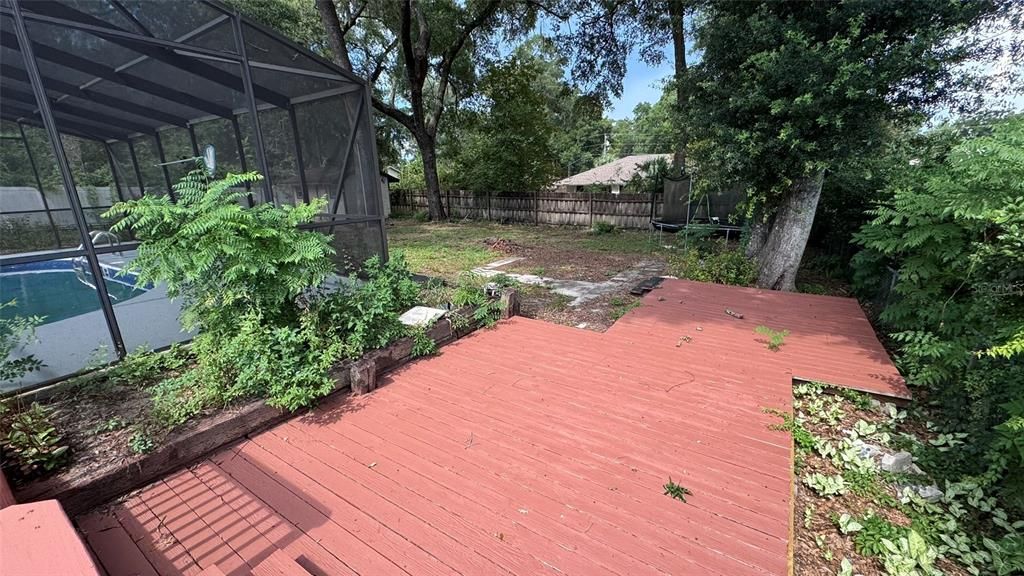 For Sale: $299,900 (3 beds, 2 baths, 1344 Square Feet)