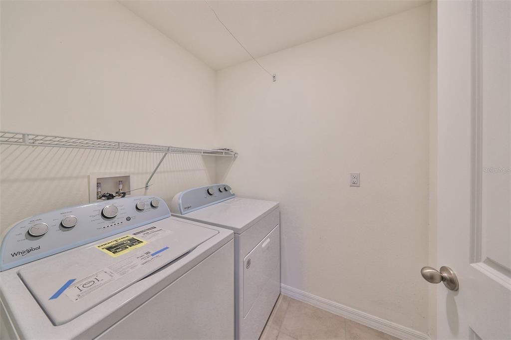 En Renta: $2,395 (4 camas, 2 baños, 1846 Pies cuadrados)