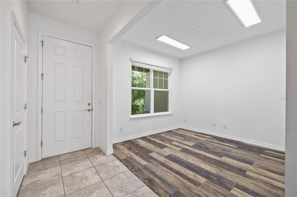 For Sale: $439,000 (3 beds, 2 baths, 1868 Square Feet)