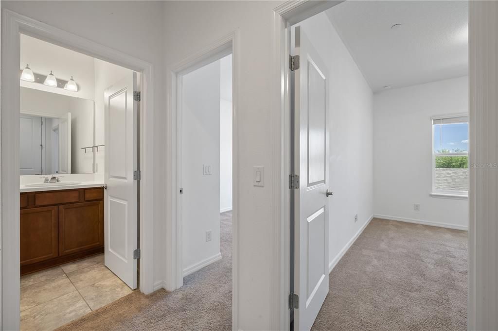For Sale: $439,000 (3 beds, 2 baths, 1868 Square Feet)