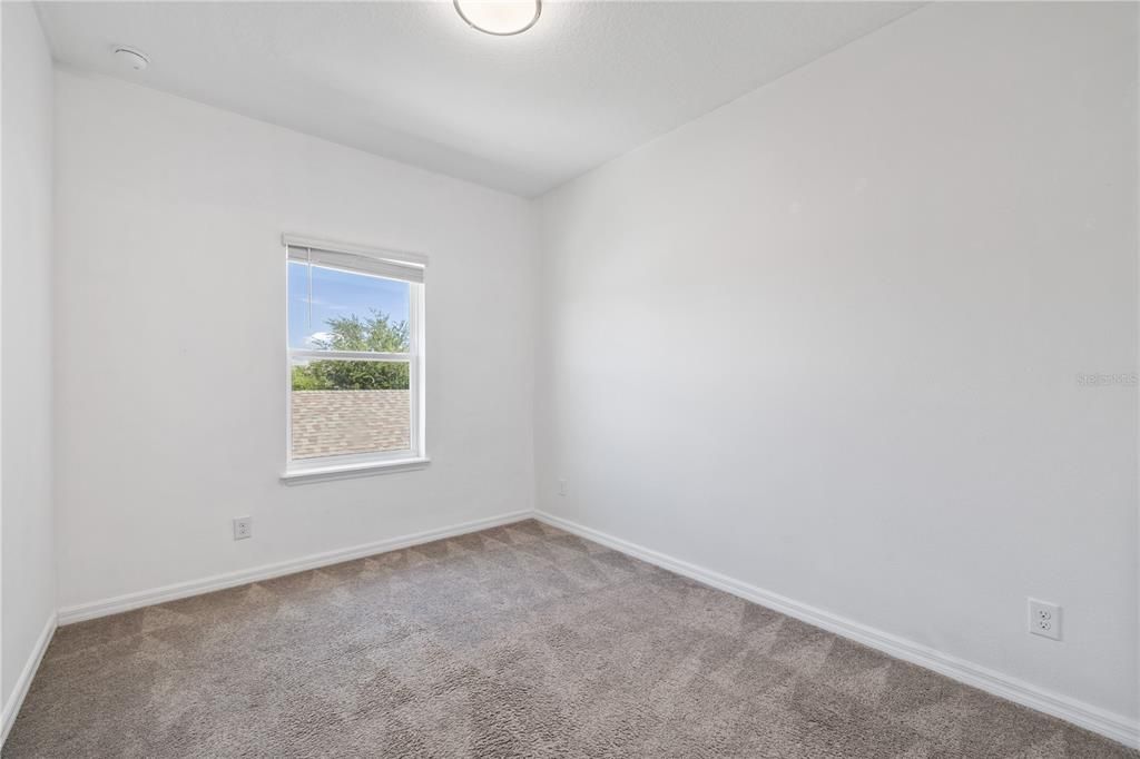 For Sale: $439,000 (3 beds, 2 baths, 1868 Square Feet)