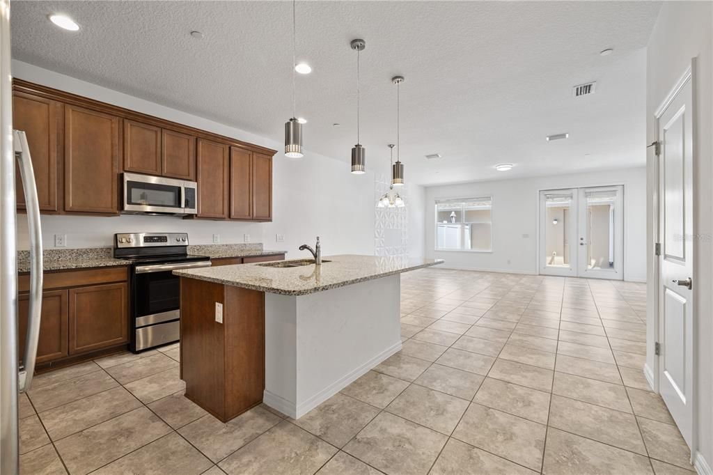 For Sale: $439,000 (3 beds, 2 baths, 1868 Square Feet)