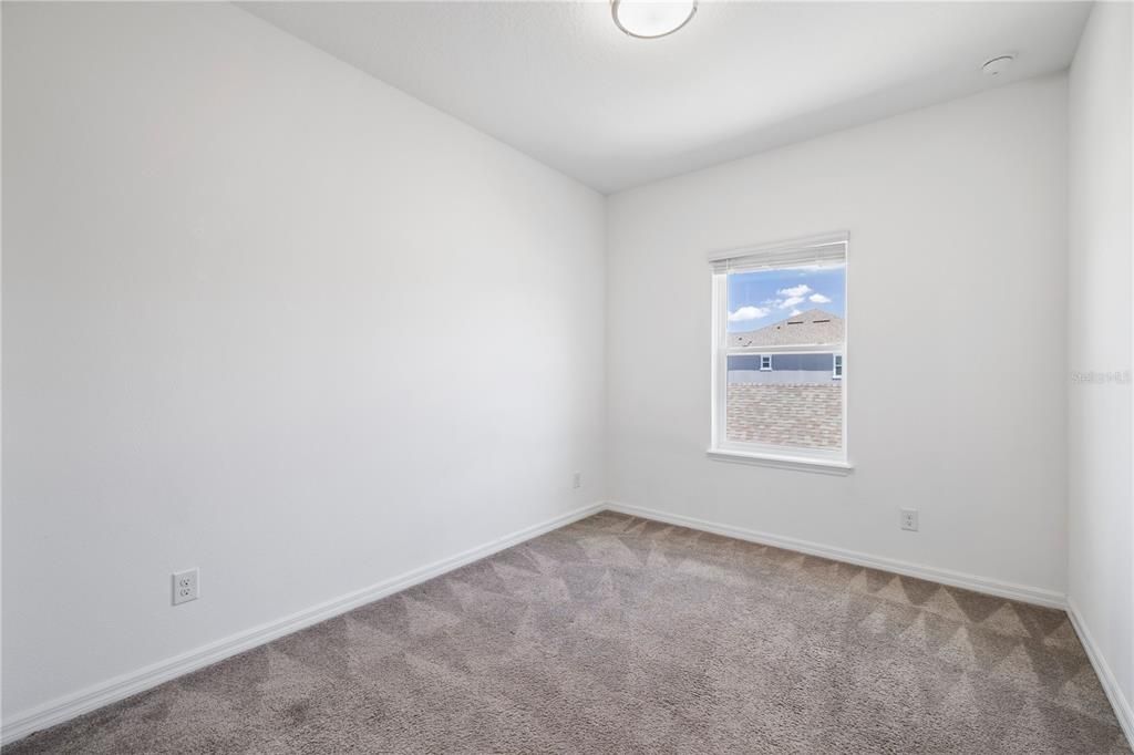 For Sale: $439,000 (3 beds, 2 baths, 1868 Square Feet)