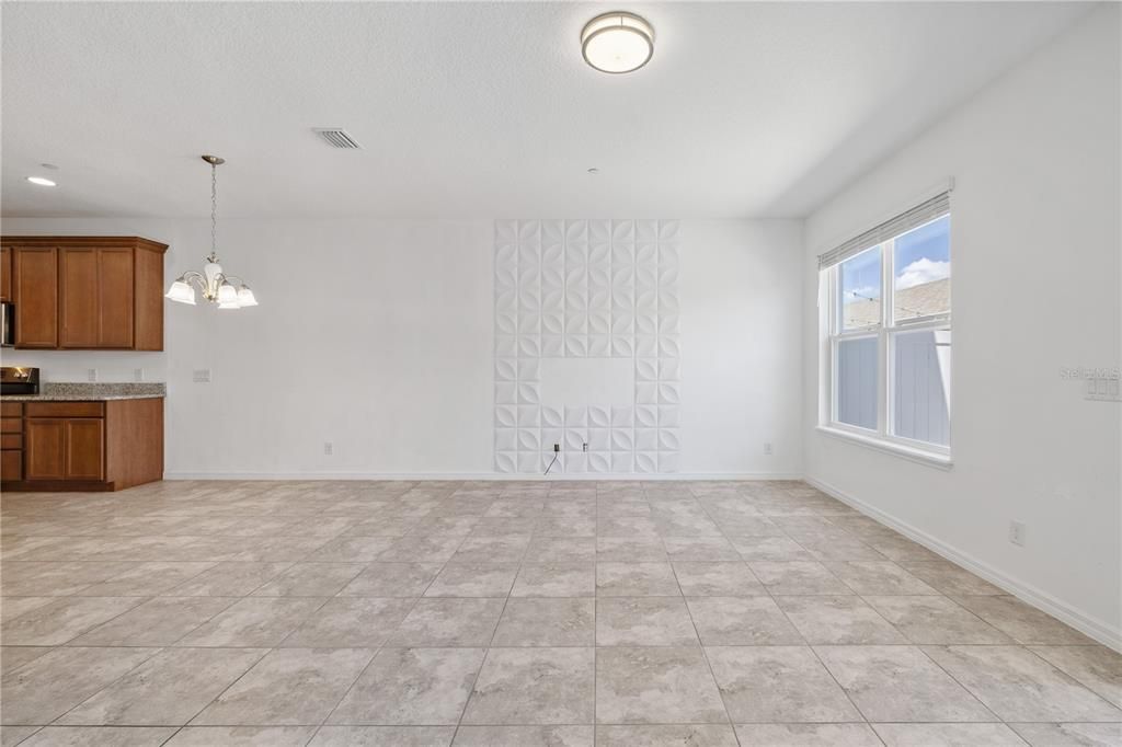For Sale: $439,000 (3 beds, 2 baths, 1868 Square Feet)
