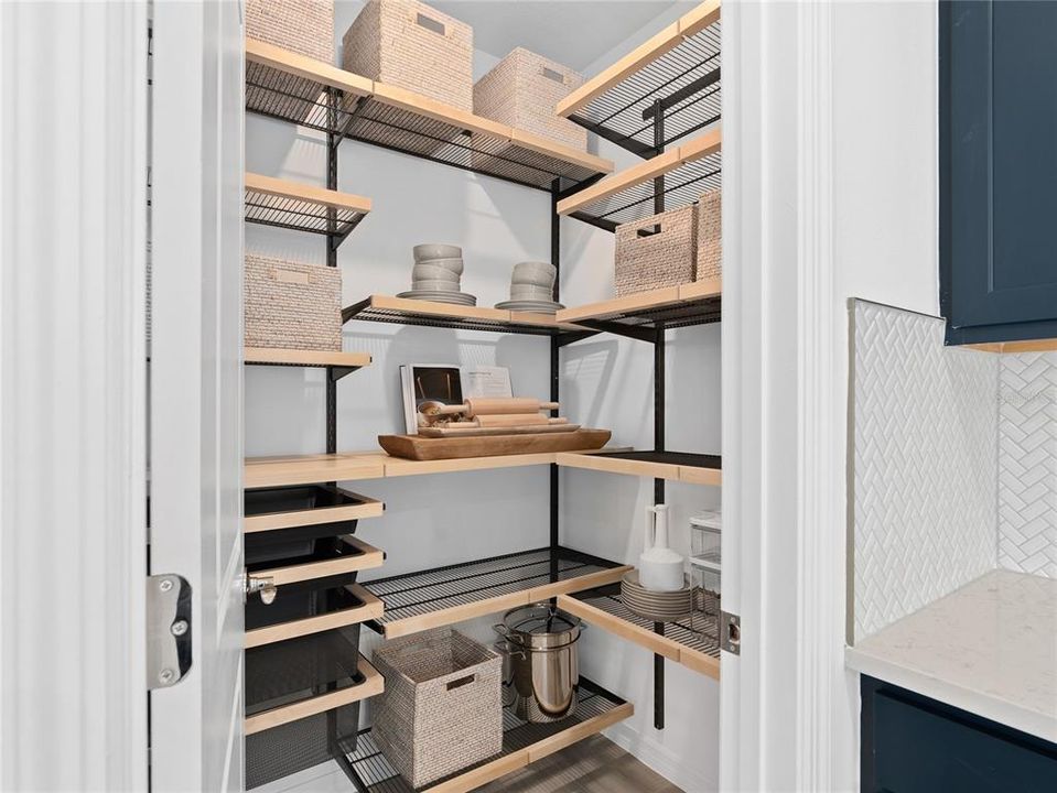 На продажу: $576,990 (4 спален, 3 ванн, 2341 Квадратных фут)