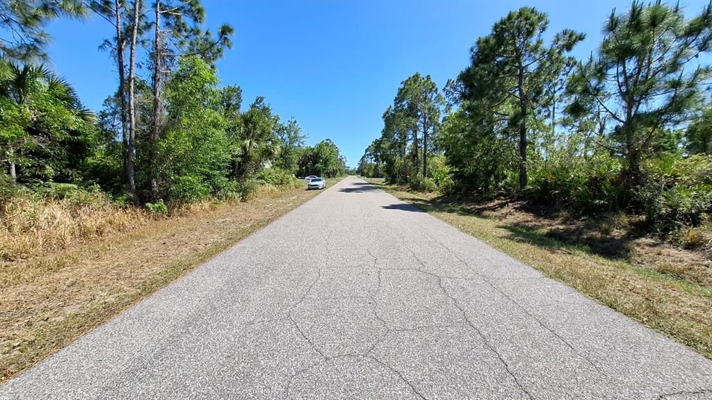 На продажу: $18,000 (0.23 acres)