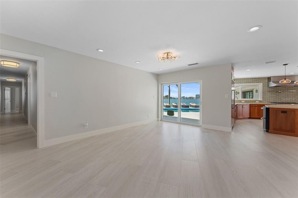 For Sale: $2,250,000 (4 beds, 3 baths, 2494 Square Feet)