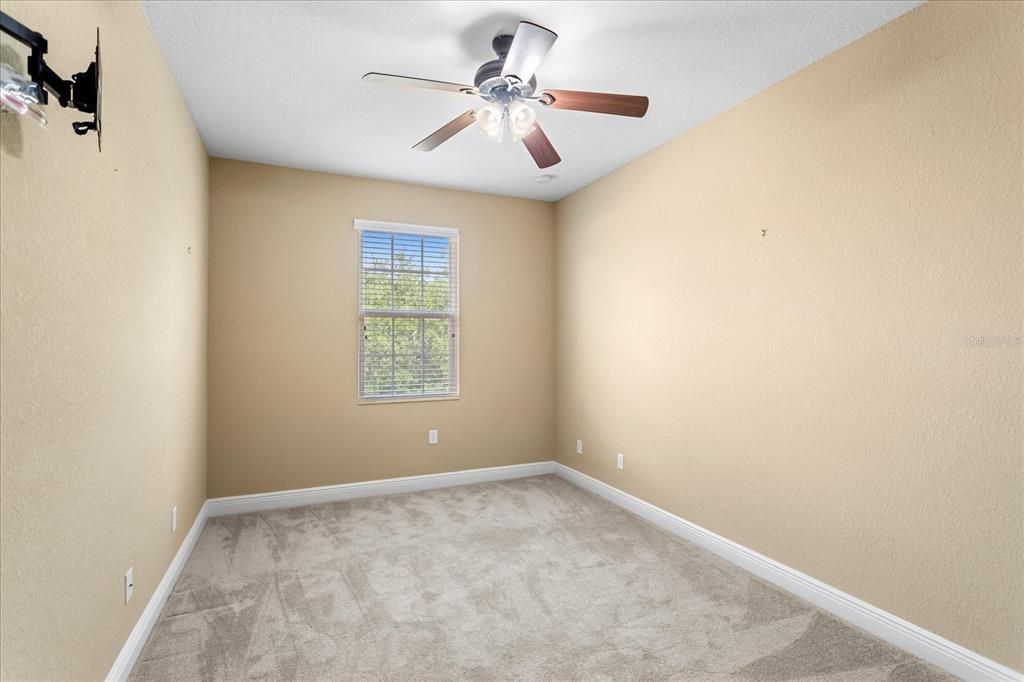 For Rent: $2,949 (4 beds, 3 baths, 2136 Square Feet)