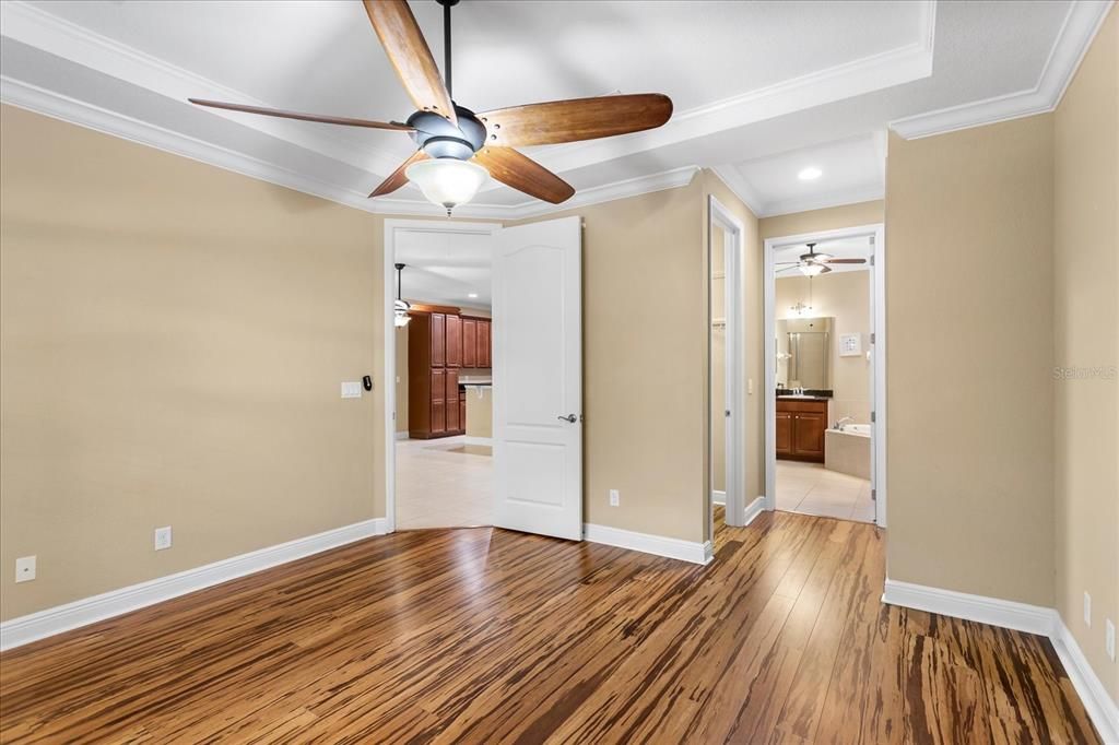For Rent: $2,949 (4 beds, 3 baths, 2136 Square Feet)