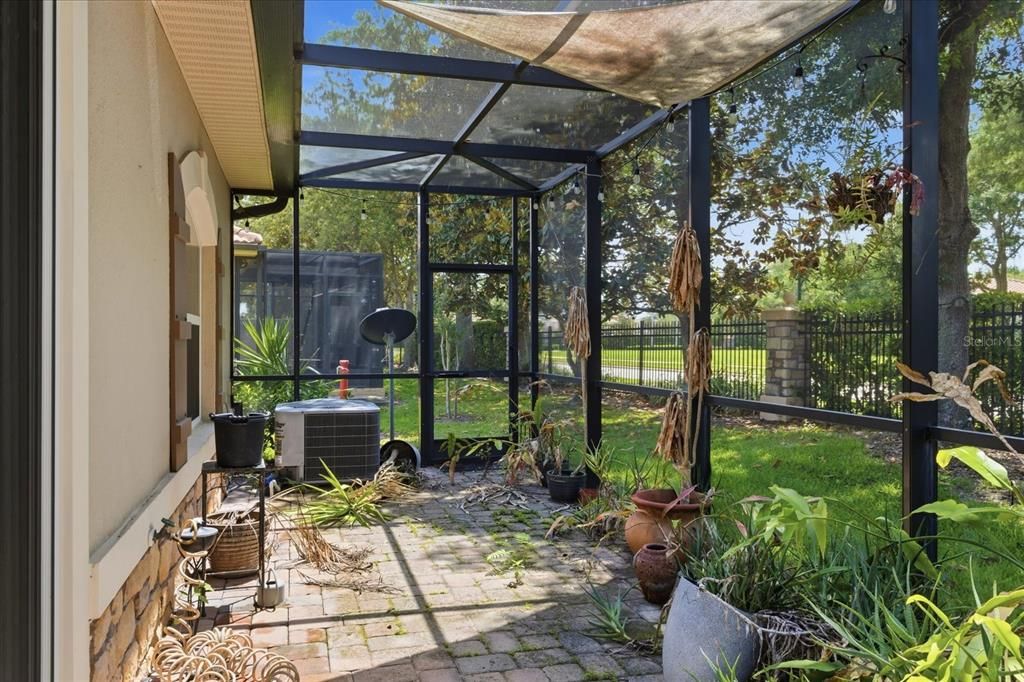 For Rent: $2,949 (4 beds, 3 baths, 2136 Square Feet)