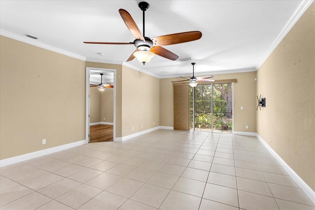 For Rent: $2,949 (4 beds, 3 baths, 2136 Square Feet)