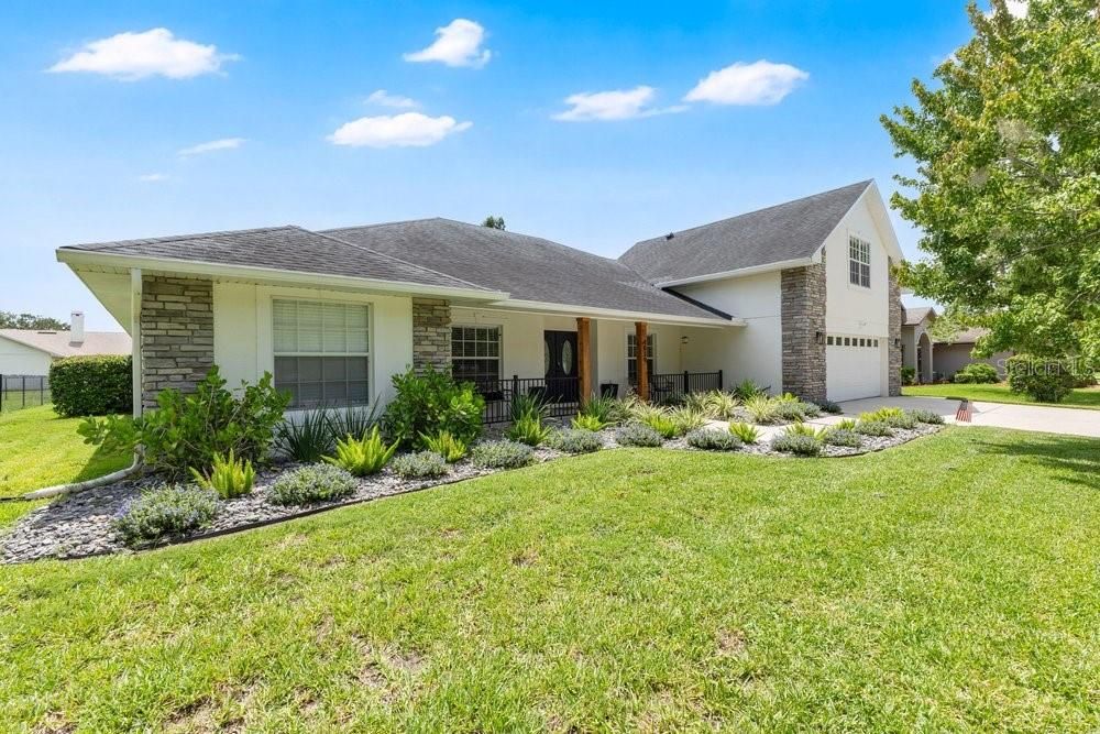 En Venta: $699,999 (4 camas, 3 baños, 3053 Pies cuadrados)