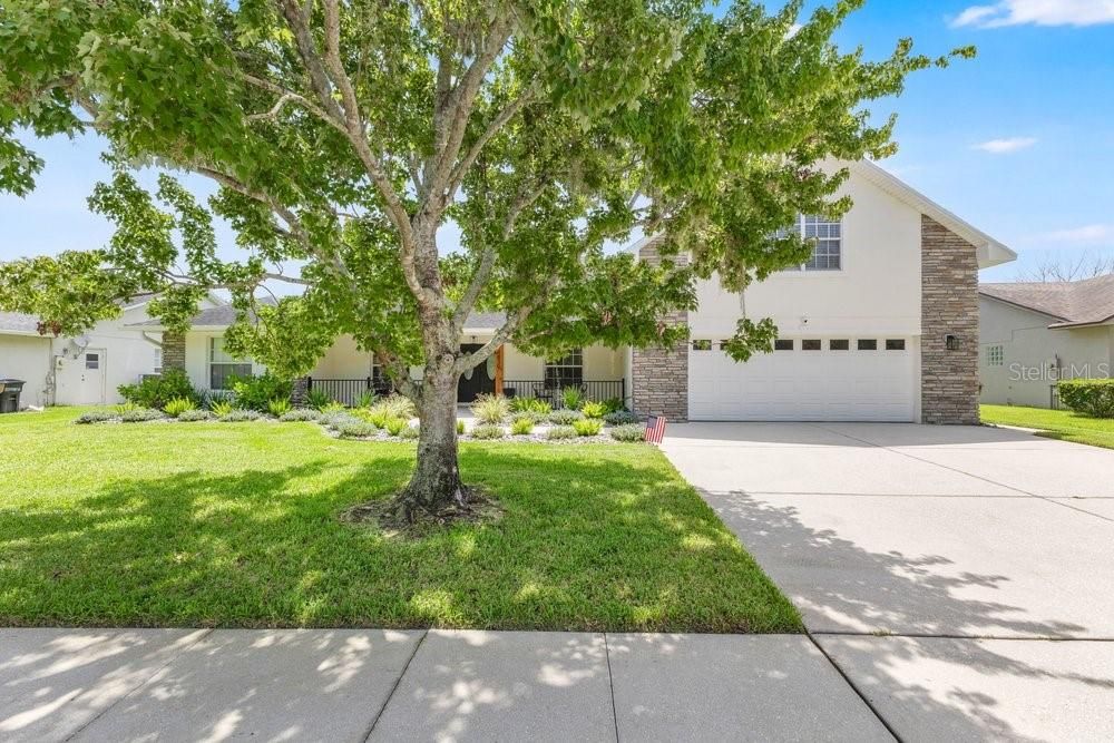 En Venta: $699,999 (4 camas, 3 baños, 3053 Pies cuadrados)