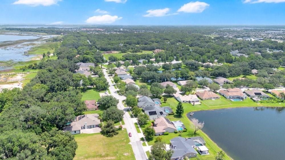 En Venta: $699,999 (4 camas, 3 baños, 3053 Pies cuadrados)