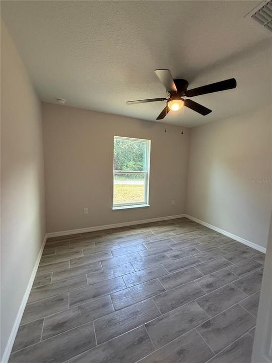 For Rent: $1,595 (3 beds, 2 baths, 1263 Square Feet)
