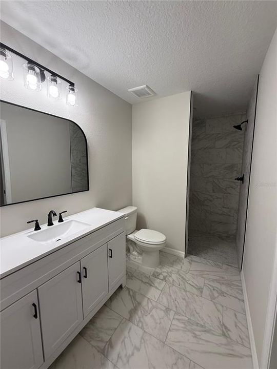 For Rent: $1,595 (3 beds, 2 baths, 1263 Square Feet)