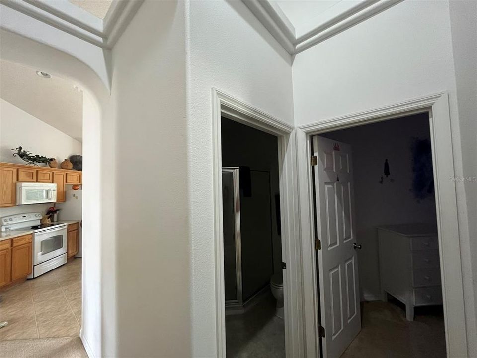 En Venta: $389,900 (4 camas, 3 baños, 1940 Pies cuadrados)