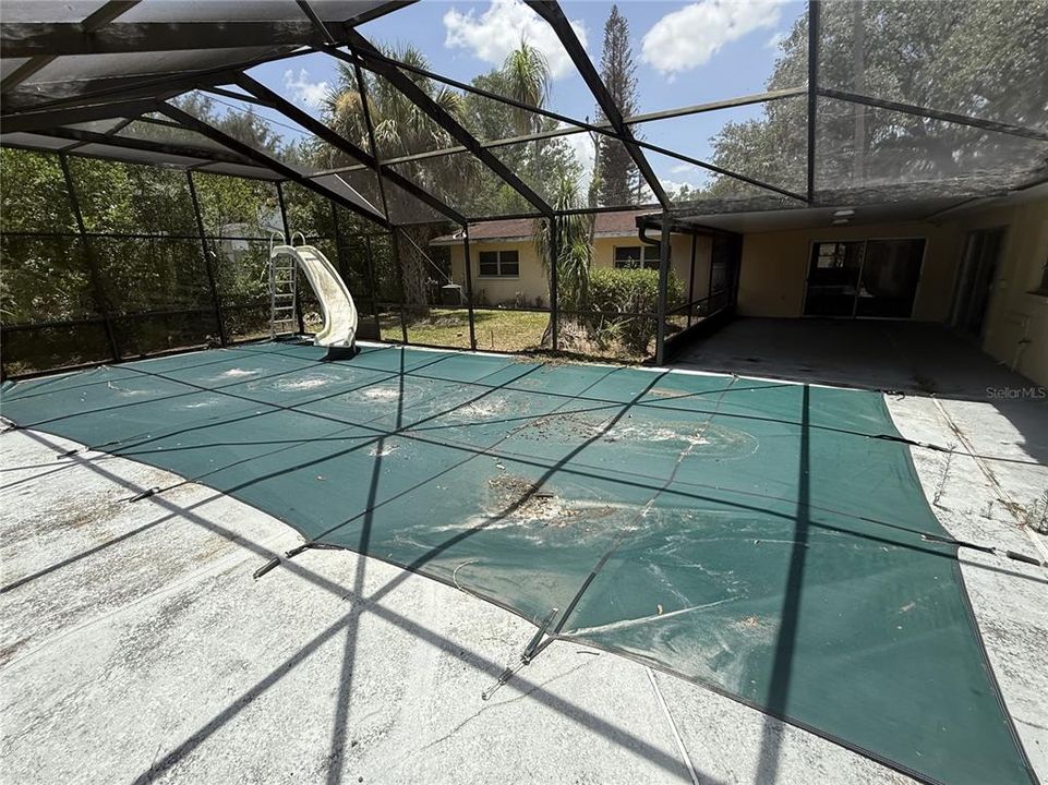 For Sale: $440,000 (4 beds, 3 baths, 2932 Square Feet)