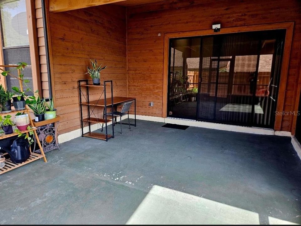 En Venta: $305,000 (2 camas, 2 baños, 1122 Pies cuadrados)
