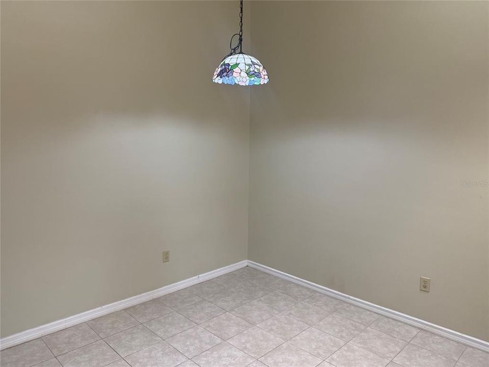 En Venta: $305,000 (2 camas, 2 baños, 1122 Pies cuadrados)