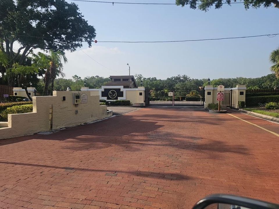 En Venta: $305,000 (2 camas, 2 baños, 1122 Pies cuadrados)