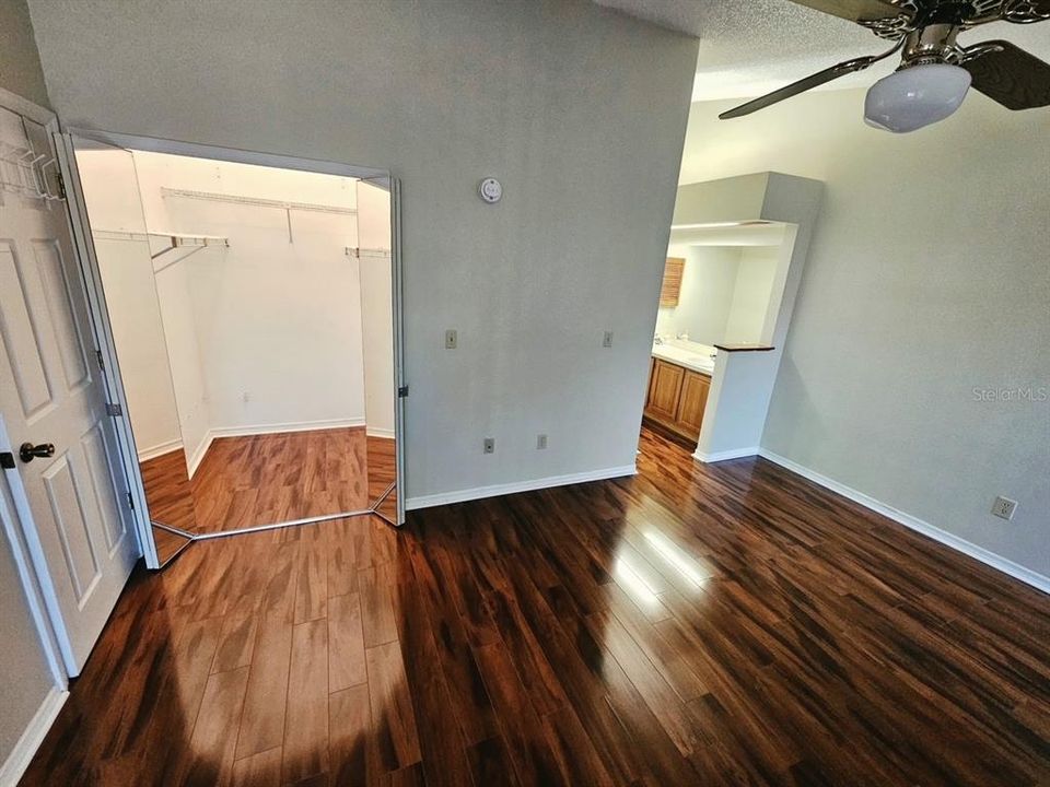 En Venta: $305,000 (2 camas, 2 baños, 1122 Pies cuadrados)