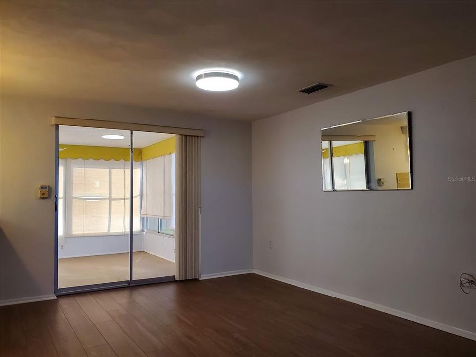 В аренду: $1,550 (2 спален, 2 ванн, 1152 Квадратных фут)