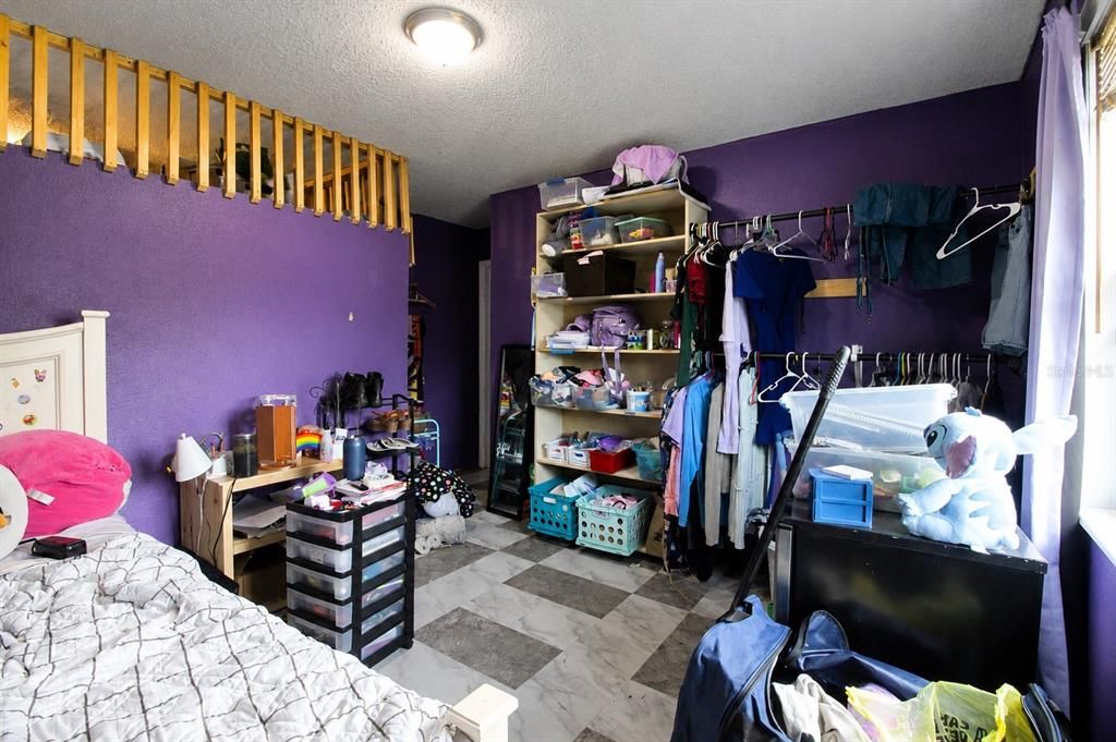 For Sale: $249,900 (4 beds, 2 baths, 2112 Square Feet)