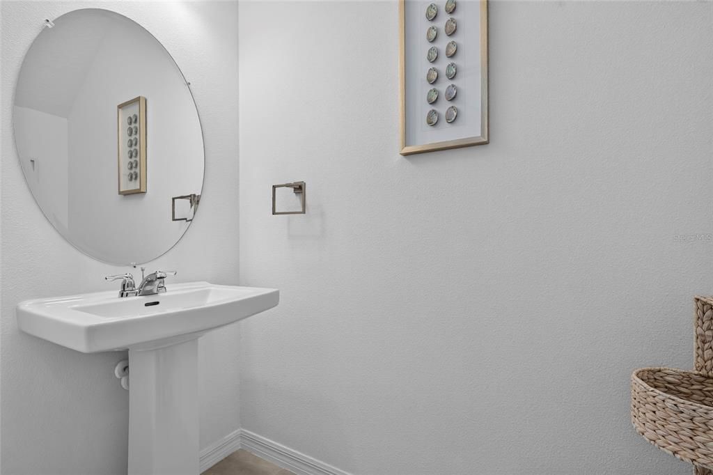 En Venta: $320,000 (3 camas, 2 baños, 1372 Pies cuadrados)