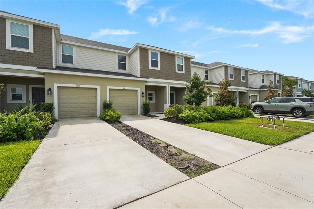 En Venta: $320,000 (3 camas, 2 baños, 1372 Pies cuadrados)