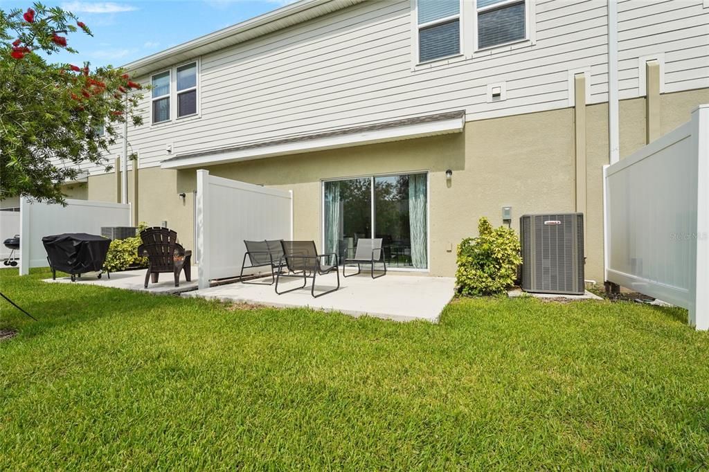 En Venta: $320,000 (3 camas, 2 baños, 1372 Pies cuadrados)