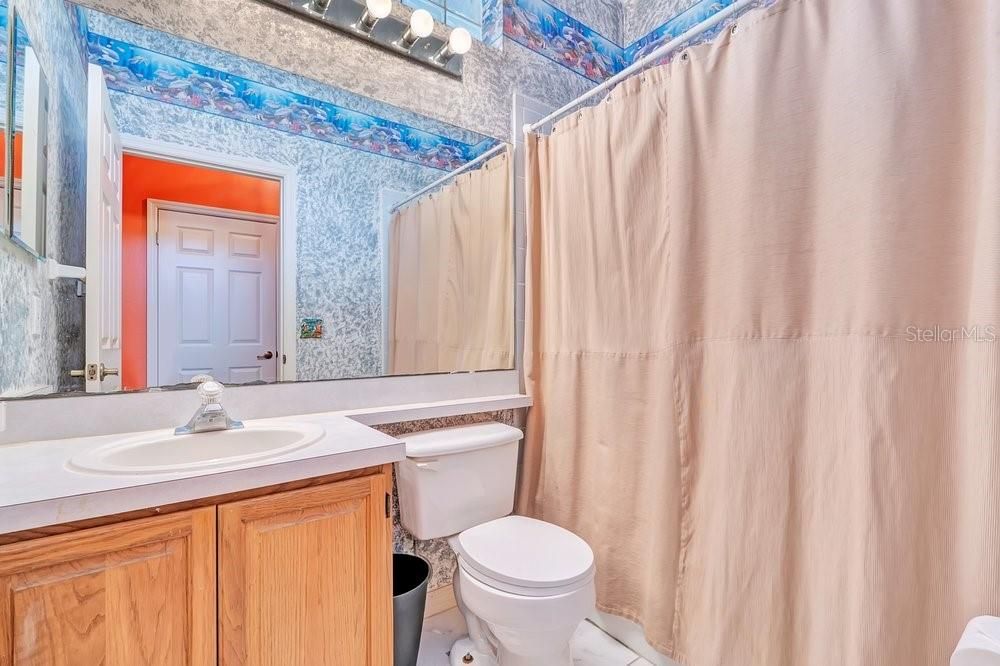 For Sale: $559,900 (4 beds, 3 baths, 2509 Square Feet)