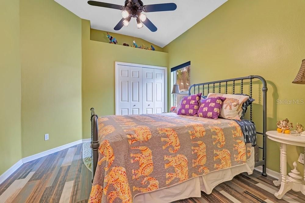 For Sale: $559,900 (4 beds, 3 baths, 2509 Square Feet)