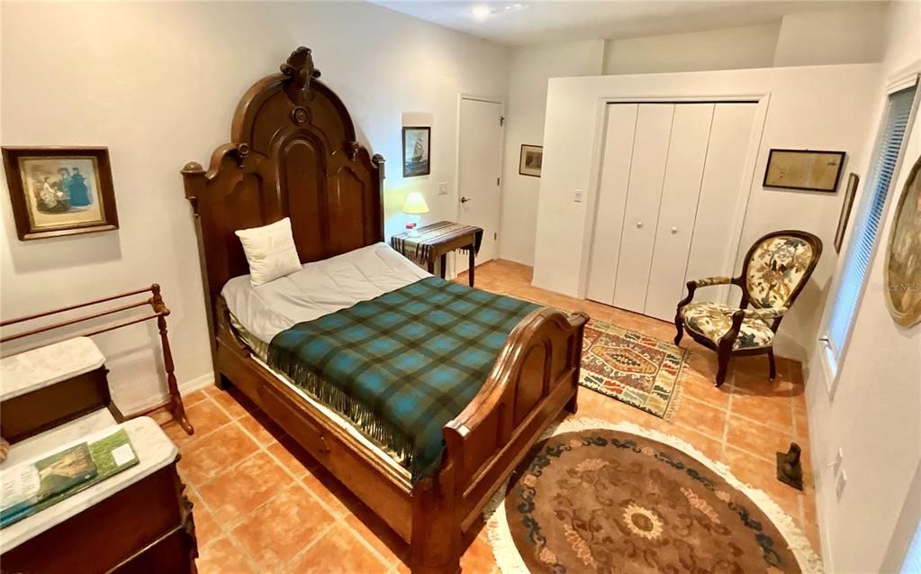 En Venta: $1,429,000 (5 camas, 4 baños, 3502 Pies cuadrados)