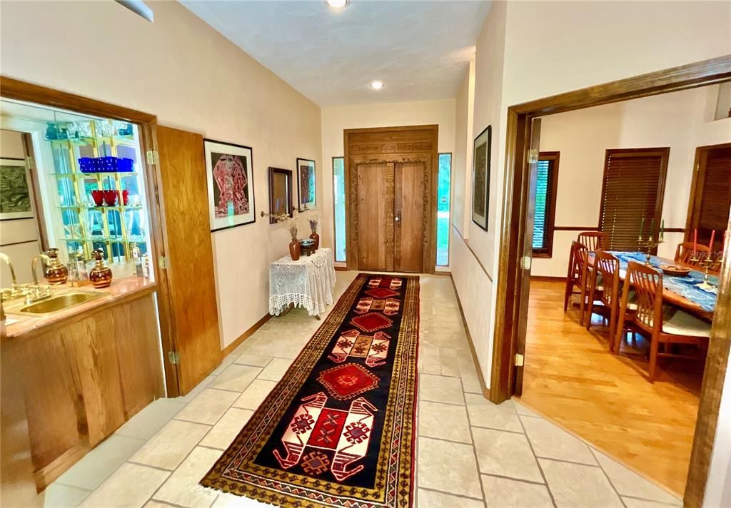 En Venta: $1,429,000 (5 camas, 4 baños, 3502 Pies cuadrados)