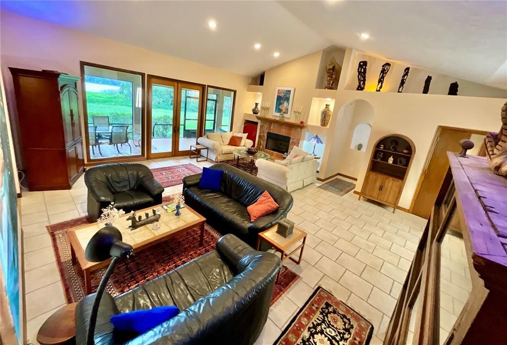 En Venta: $1,429,000 (5 camas, 4 baños, 3502 Pies cuadrados)