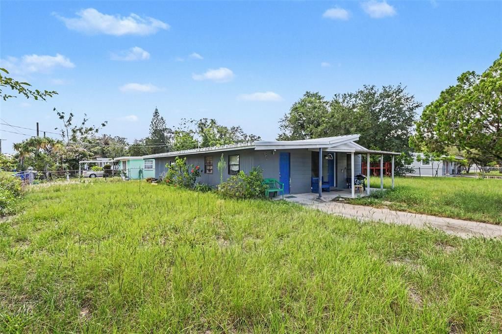 На продажу: $199,000 (3 спален, 1 ванн, 836 Квадратных фут)