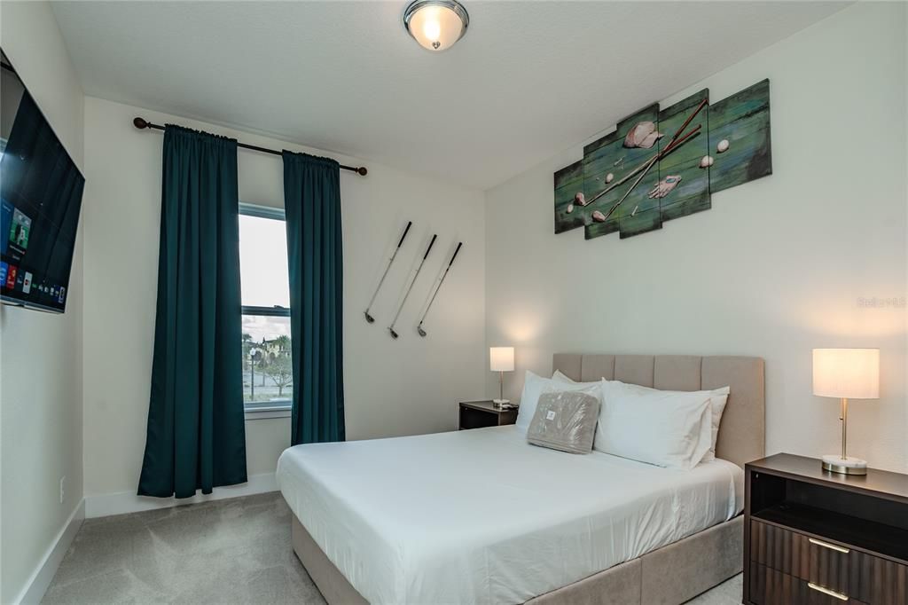 For Sale: $425,000 (3 beds, 2 baths, 1659 Square Feet)
